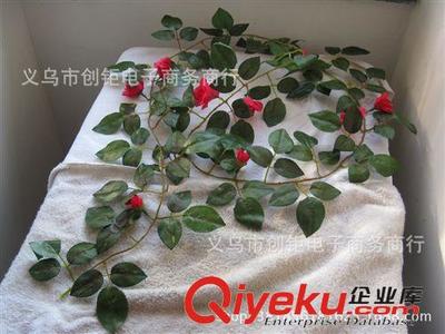 花藤高仿真玫瑰與葡萄藤批發(fā)首選義烏創(chuàng)鉅電子商務(wù)商行——打造婚慶與裝飾綠植新潮流